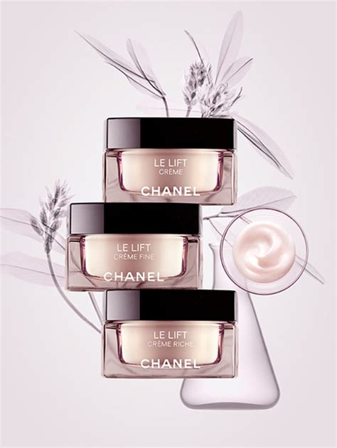 CHANEL Le Lift Crema de Noche .